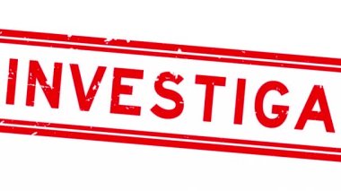 Soruşturma için Grunge Kırmızısı Kare Kare Mühür Mühür Beyaz arkaplana yakınlaştır