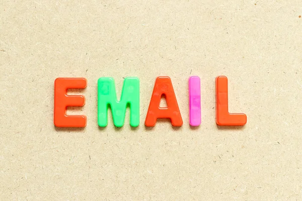 Lettera Alfabeto Colore Con Email Parola Sfondo Legno — Foto Stock