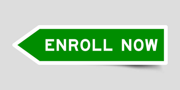 Форма зеленой стрелки с надписью "Записаться" теперь на заднем плане