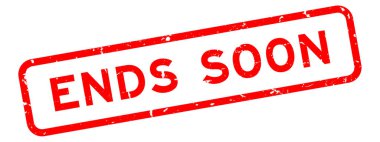 Grunge kırmızısı yakında sona erecek beyaz arka planda kare kauçuk mühür damgası