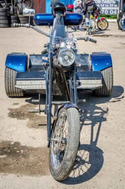 Lviv, Ukrayna - Nisan, 2016: Eski vintage motosiklet moda.