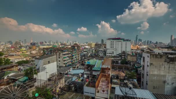 Bangkok Ηλιόλουστη Μέρα Που Ζουν Μπλοκ Στέγη Κορυφή Πανόραμα Time — Αρχείο Βίντεο