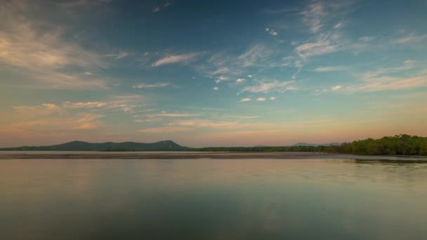 Phuket Eiland Zonsondergang Hemel Niet Toeristisch Strand Panorama Tijd Lapse — Stockvideo