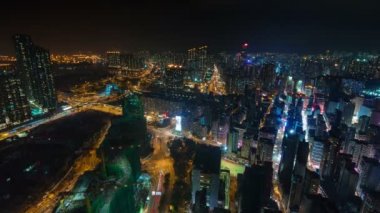 Hong Kong şehrinin çatısından gece lambası manzarası 4K zaman aşımı
