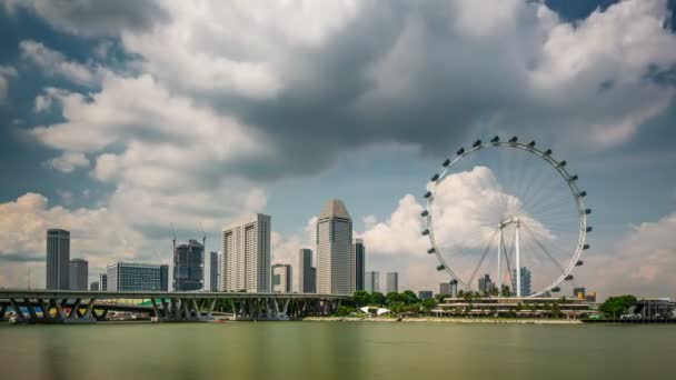 Luz de día nublado famoso folleto de Singapur 4k lapso de tiempo — Vídeos de Stock