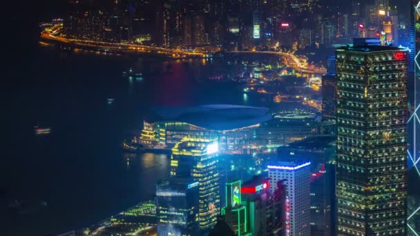 China hong kong night light traffic bay 4k time lapse panorama — ストック動画