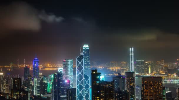 Chiny Hongkong noc światła wieżowce topy miasta panorama 4k upływ czasu — Wideo stockowe