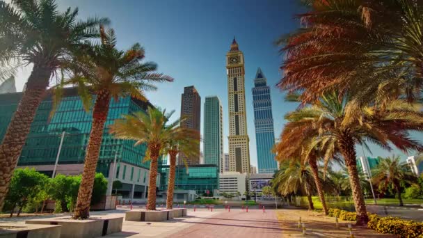 Zonnige dag dubai stad centrum van gebouwen straat bekijken 4 k tijd vervallen Verenigde Arabische Emiraten — Stockvideo