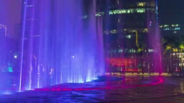 Çin guangzhou gece renkli aydınlatma şehir merkezine 4 k zaman atlamalı çeşme