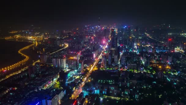 Çin yüksek trafik şehir sokakları gece ışık shenzhen 4k zaman atlamalı — Stok video