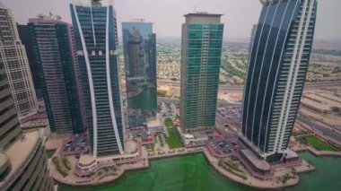Dubai jbr blok marina çatı üst panorama 4 k zaman atlamalı Birleşik Arap Emirlikleri