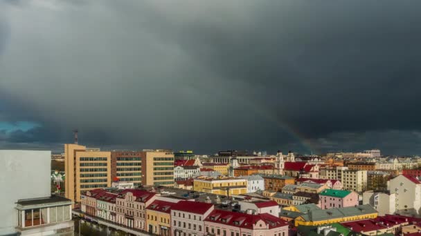 Bělorusko bouře sky centrum střecha horní panorama města 4 k čas zanikla minsk — Stock video