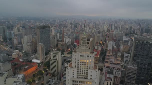 Schemertijd Verlichte Sao Paulo Stadsgezicht Luchtfoto Panorama Brasil Rechtenvrije Stockvideo