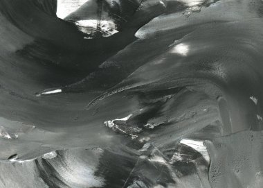 Soyut mürekkep arkaplanı. Mermer tarzı. Siyah ve beyaz boya dokusu. Ağ ve oyun tasarımı için duvar kağıdı. Grunge çamur sanatı. Makro alçı macunu görüntüsü. Boyalı alçının kara lekesi.