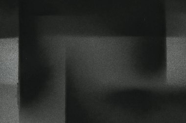 Soyut grafiti arkaplanı. Hava fırçası efektli duvar kâğıdı. Beyaz kağıda siyah akrilik boya dokusu. Dağınık çamur sanatı. Makro sprey boya. El yapımı grunge arka plan