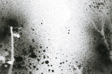 Soyut grafiti arkaplanı. Hava fırçası efektli duvar kâğıdı. Beyaz kağıda siyah akrilik boya dokusu. Dağınık çamur sanatı. Makro sprey boya. El yapımı grunge arka plan