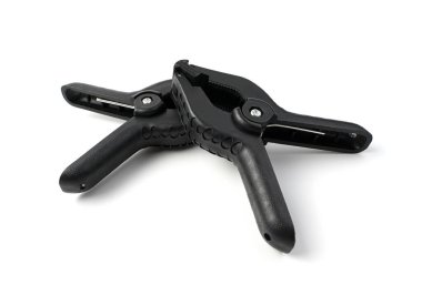 Görüntü ekipmanları için klipler beyaz arkaplanda izole edilmiş.