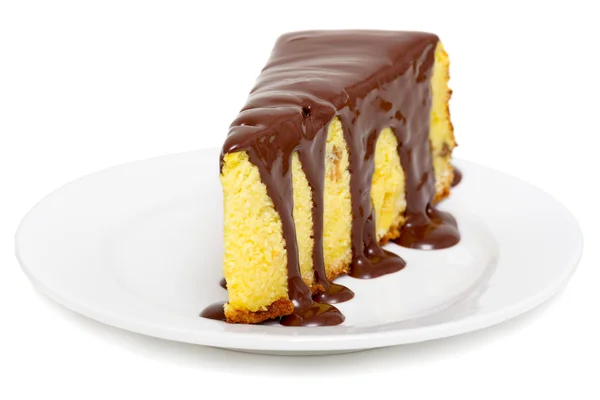 Cheesecake üzerine beyaz izole çikolata ile