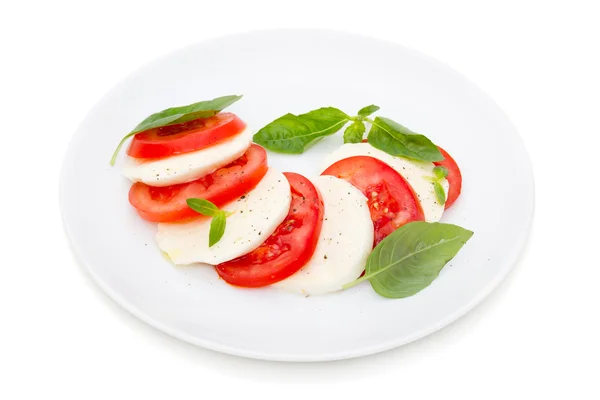 beyaz izole caprese salatası