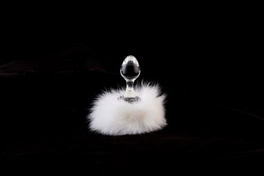 Beyaz manyetik anal plug