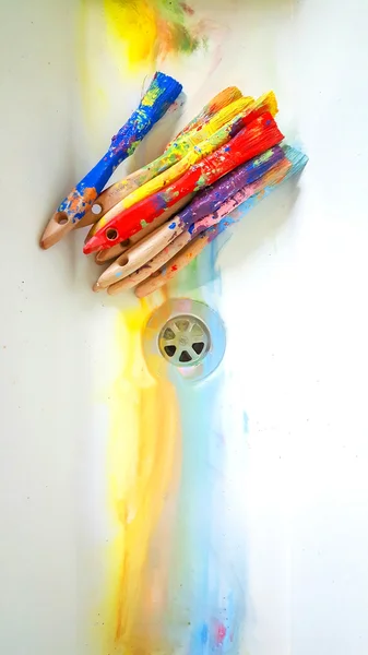 Renkli kirli eski fırçalar — Stok fotoğraf