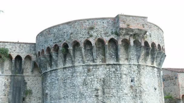 Sarzanellos fästning i Ligurien, Italien — Stockvideo