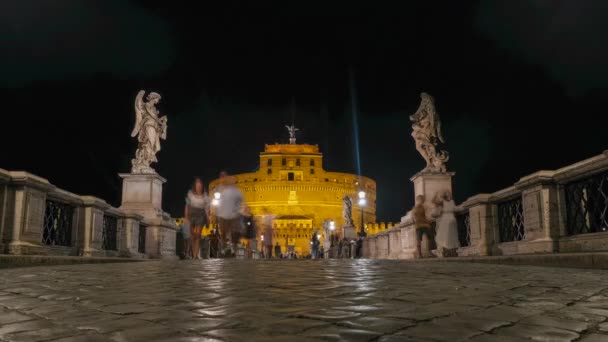 Folk Går Bron Över Castel Sant Angelo Rom Italien Högkvalitativ — Stockvideo