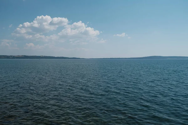 Панорама Озера Брачччччано Біля Риму Чудовий Сонячний День Фотографія Високої — стокове фото