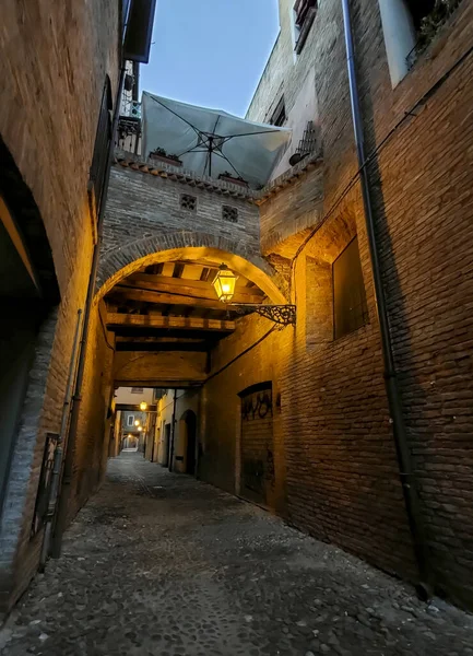 Talya Nın Ferrara Kentindeki Delle Volte Caddesine Yakın Görüş Yüksek — Stok fotoğraf