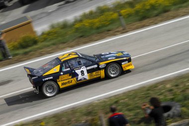 Reggio Emilia, İtalya - 2016 26 06: Reggio Apennines 'in serbest etkinliği Lancia Rallisi 037 Olio Fiat. Yüksek kalite fotoğraf