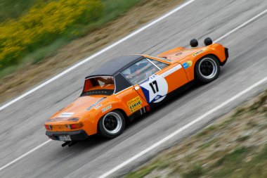 Reggio Emilia, İtalya - 2016 26 06: Reggio Apennines 'in serbest etkinliği Porsche 914. Yüksek kalite fotoğraf