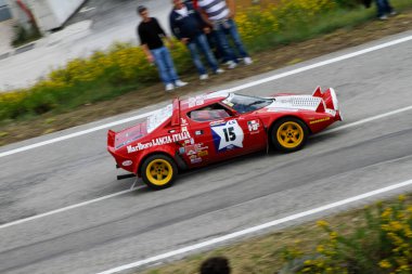 Reggio Emilia, İtalya - 2016 26 06: Reggio Apennines 'in serbest etkinliği Lancia Lancia Stratos. Yüksek kalite fotoğraf