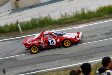 Reggio Emilia, İtalya - 2016 26 06: Reggio Apennines 'in serbest etkinliği Lancia Lancia Stratos. Yüksek kalite fotoğraf
