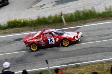 Reggio Emilia, İtalya - 2016 26 06: Reggio Apennines 'in serbest etkinliği Lancia Lancia Stratos. Yüksek kalite fotoğraf