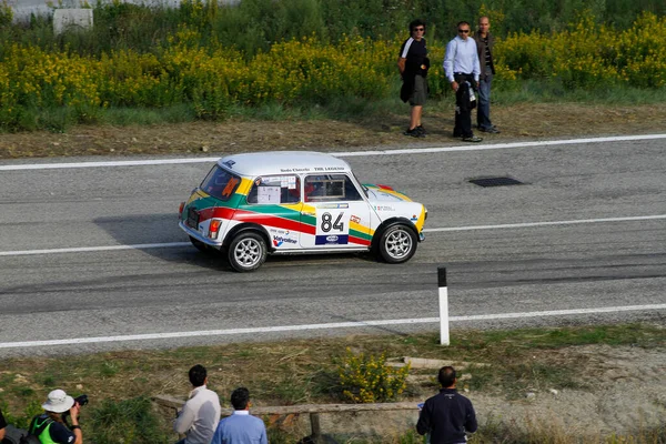 Реджо Эмилия Италия 2016 Rally Reggio Apennines Free Event Mini — стоковое фото