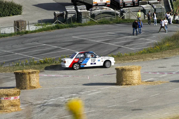 Reggio Emilia Włochy 2016 Rajd Bezpłatnej Imprezy Reggio Apennines Bmw — Zdjęcie stockowe