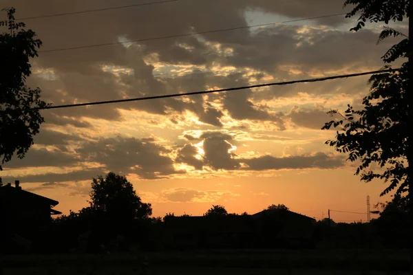 Céu Nublado Laranja Pôr Sol Foto Alta Qualidade — Fotografia de Stock