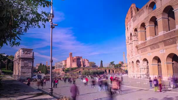 Coliseo roma en hermoso día soleado lapso de tiempo — Vídeos de Stock