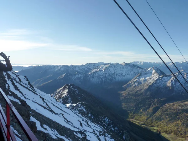 Vista Dos Alpes Teleférico Val Senales Dia Ensolarado Foto Alta — Fotografia de Stock