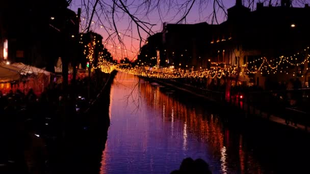 美丽的落日在米兰的运河上 — 图库视频影像