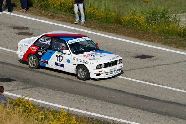 Reggio Emilia Włochy 2016 Rajd Bezpłatnej Imprezy Reggio Apennines Bmw — Zdjęcie stockowe