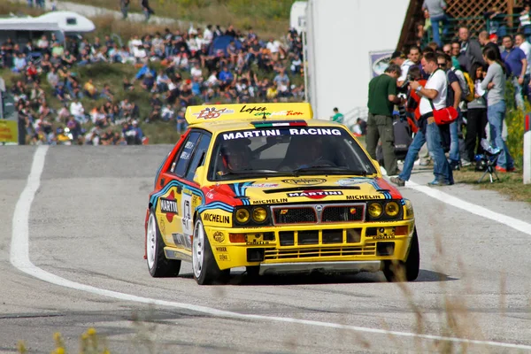 Реджо Эмилия Италия 2016 Rally Reggio Apennines Free Event Lancia — стоковое фото