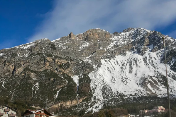 Montanhas Cobertas Neve Nos Alpes Perto Livigno Foto Alta Qualidade — Fotografia de Stock