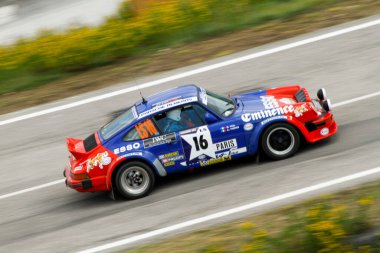 Reggio Emilia, İtalya - 2016 26 06: Reggio Apennines 'in ücretsiz etkinliği Porsche 911. Yüksek kalite fotoğraf
