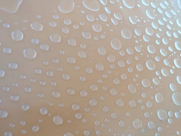 Folha Plástico Transparente Coberto Com Gotas Água Foto Alta Qualidade — Fotografia de Stock