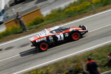 Reggio Emilia, İtalya - 2016 26 06: Reggio Apennines 'in serbest etkinliği Lancia Lancia Stratos. Yüksek kalite fotoğraf