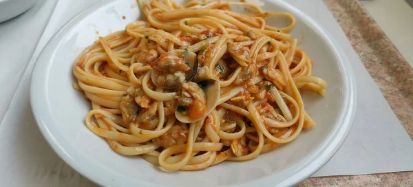 Linguine Allo Scoglio Mit Meeresfrüchten Und Venusmuscheln Hochwertiges Foto — Stockfoto