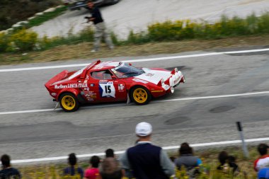 Reggio Emilia, İtalya - 2016 26 06: Reggio Apennines 'in serbest etkinliği Lancia Lancia Stratos. Yüksek kalite fotoğraf
