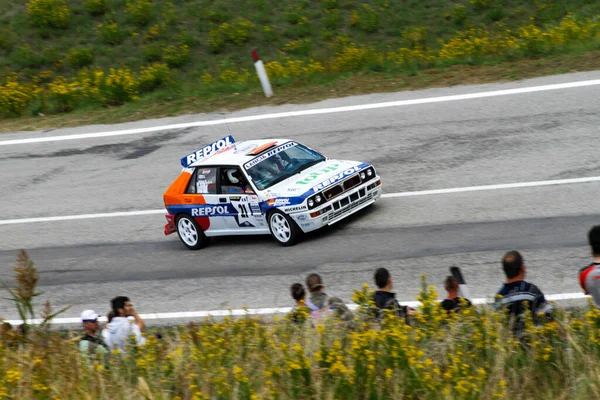 Реджо Эмилия Италия 2016 Rally Reggio Apennines Free Event Lancia — стоковое фото