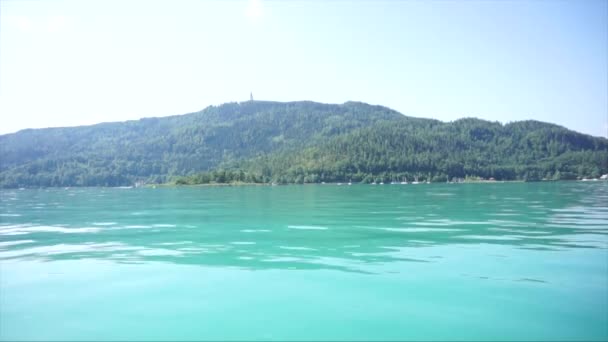 Worthersee in Klagenfurth, Oostenrijk — Stockvideo